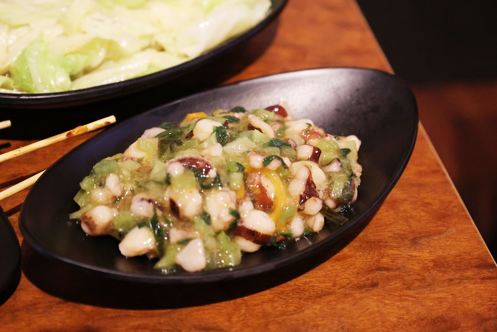 【景美】美食攻略!「雞老闆桶仔雞 景美店」慶生、串燒烤雞全攻略 - 第14張圖