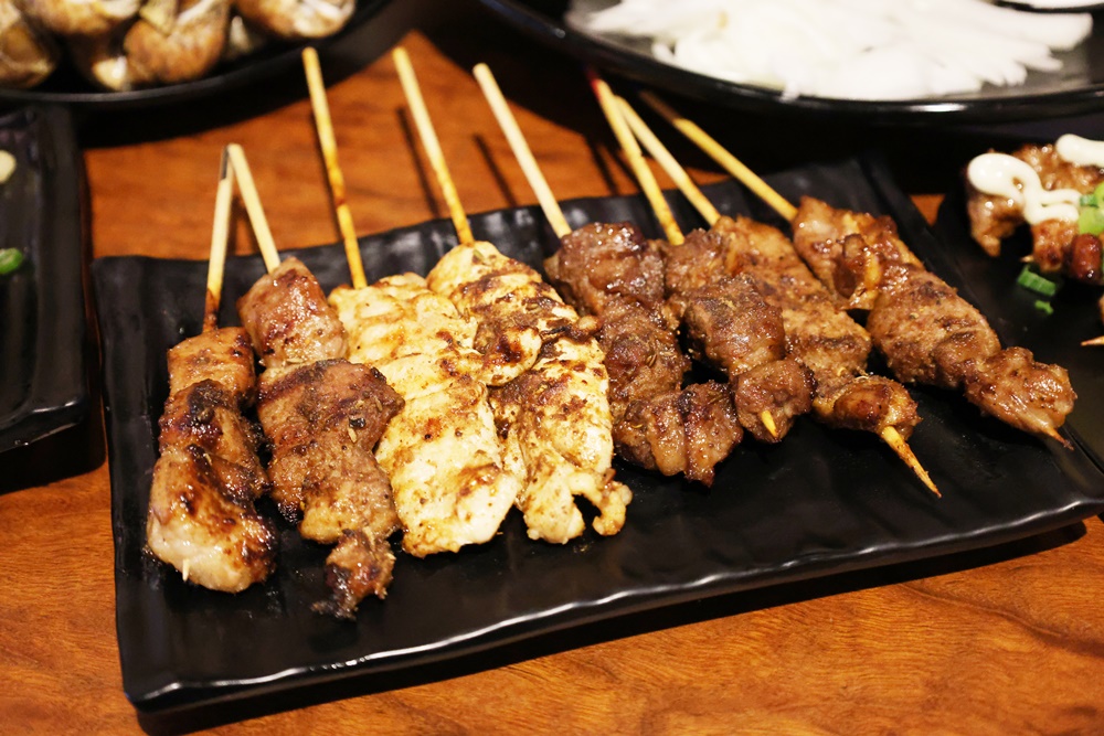 【景美】美食攻略!「雞老闆桶仔雞 景美店」慶生、串燒烤雞全攻略 - 第16張圖