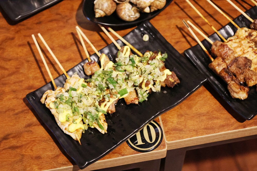 【景美】美食攻略!「雞老闆桶仔雞 景美店」慶生、串燒烤雞全攻略 - 第17張圖