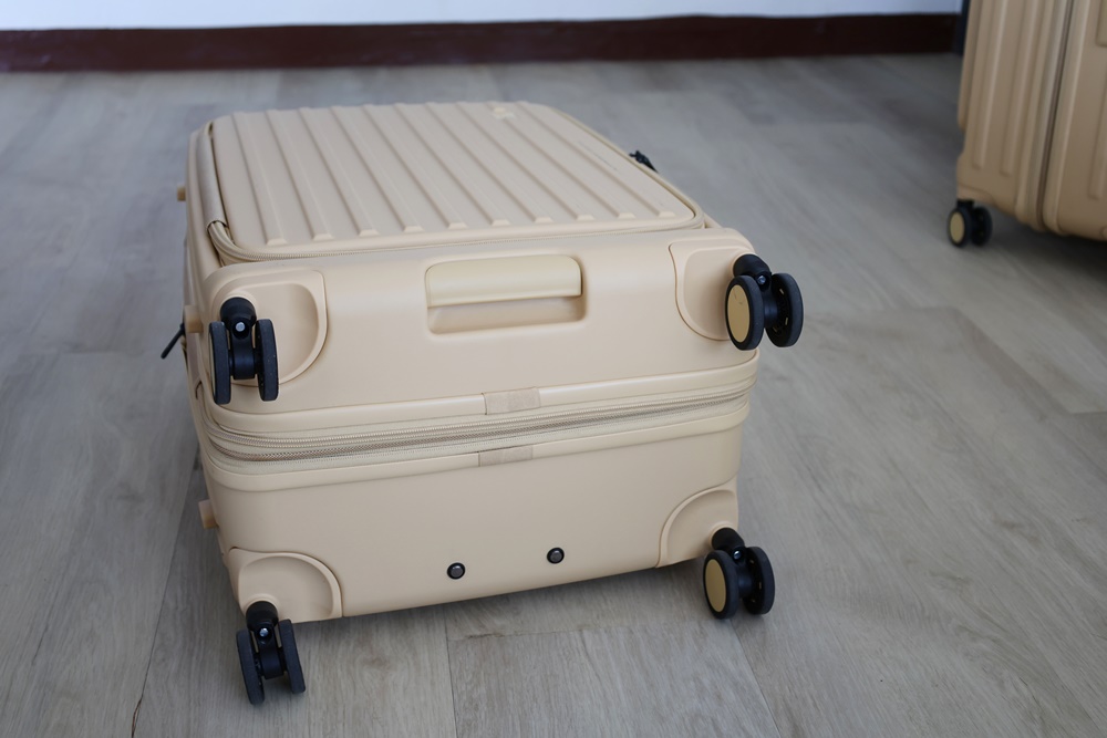 【開箱】必買神箱!Acer哥本哈根前開式行李箱 小空間秒解救星! - 第7張圖