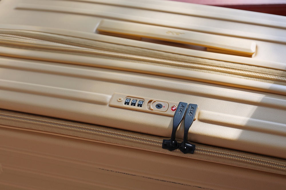 【開箱】必買神箱!Acer哥本哈根前開式行李箱 小空間秒解救星! - 第12張圖