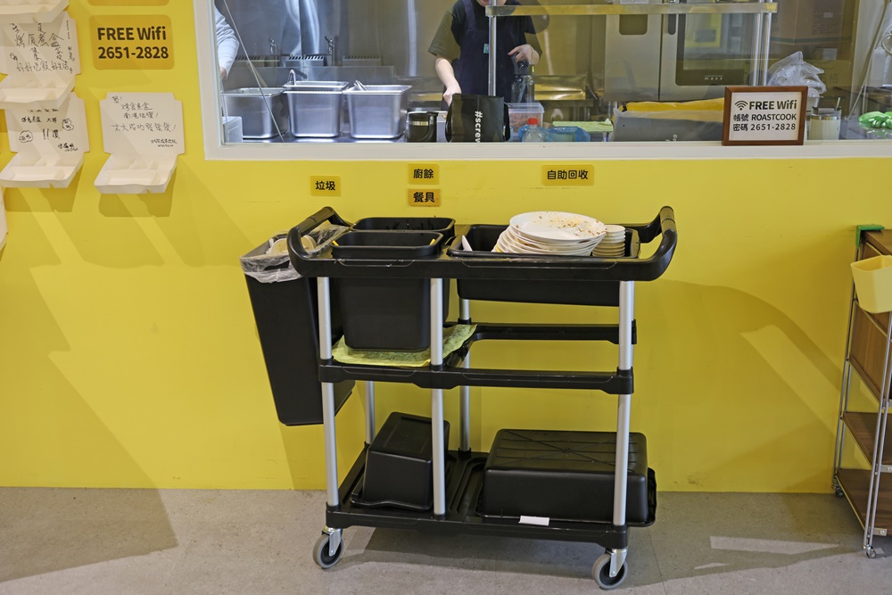 【南港展覽館美食】烤食煮盒:超人氣「清爽不油膩」便當!招牌烤雞腿、頂級板腱牛、免費加飯,台北上班族午餐外送內用首選! - 第13張圖