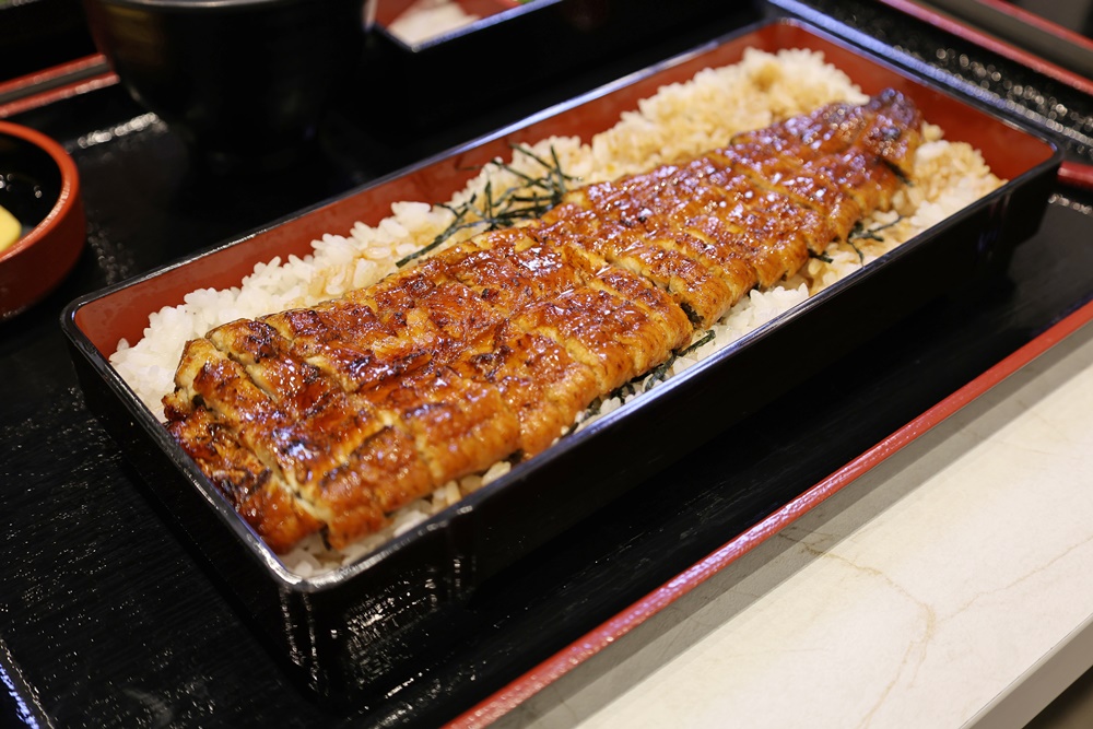 【南港LaLaport美食推薦】大江戶町 鰻屋:鰻魚控必衝!週三限定一本鰻半價,松露牛鰻雙主菜超奢華,夢幻3+1吃法全攻略 - 第20張圖 【南港LaLaport美食推薦】大江戶町 鰻屋:鰻魚控必衝!週三限定一本鰻半價,松露牛鰻雙主菜超奢華,夢幻3+1吃法全攻略