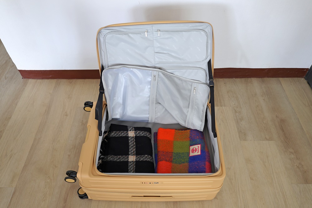 【開箱】必買神箱!Acer哥本哈根前開式行李箱 小空間秒解救星! - 第30張圖