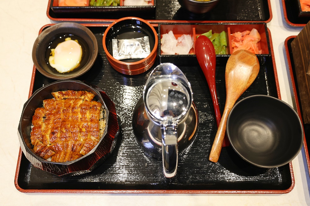 【南港LaLaport美食推薦】大江戶町 鰻屋:鰻魚控必衝!週三限定一本鰻半價,松露牛鰻雙主菜超奢華,夢幻3+1吃法全攻略 - 第31張圖 【南港LaLaport美食推薦】大江戶町 鰻屋:鰻魚控必衝!週三限定一本鰻半價,松露牛鰻雙主菜超奢華,夢幻3+1吃法全攻略