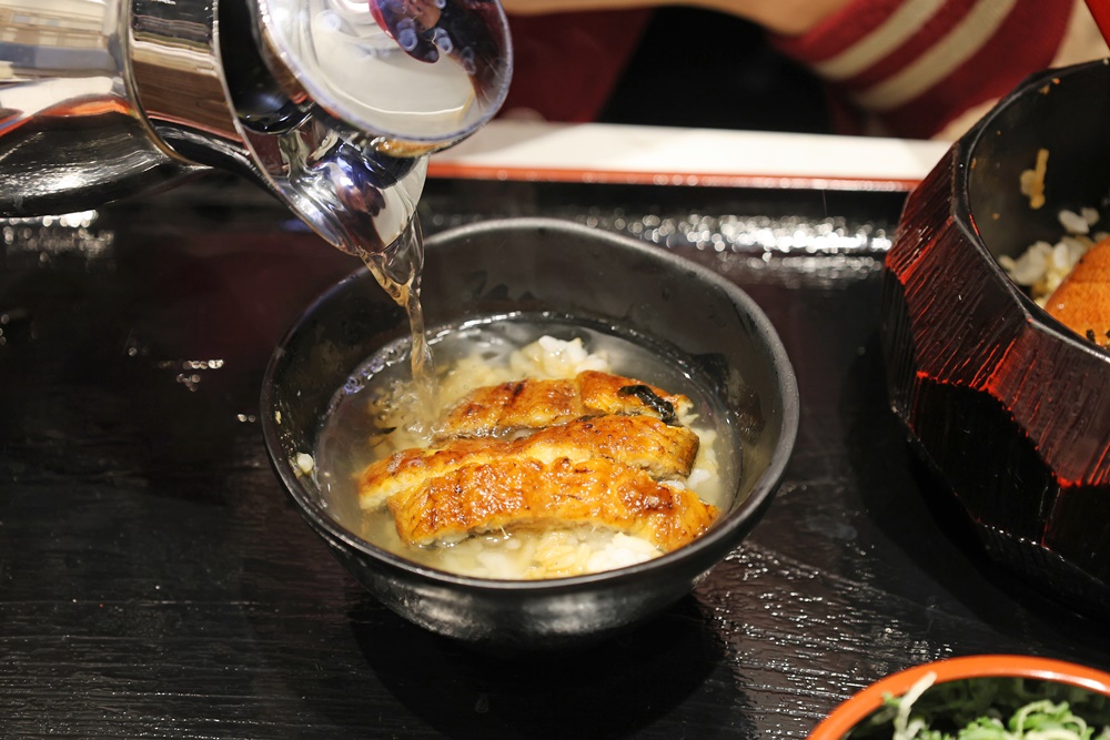 【南港LaLaport美食推薦】大江戶町 鰻屋:鰻魚控必衝!週三限定一本鰻半價,松露牛鰻雙主菜超奢華,夢幻3+1吃法全攻略 - 第41張圖 【南港LaLaport美食推薦】大江戶町 鰻屋:鰻魚控必衝!週三限定一本鰻半價,松露牛鰻雙主菜超奢華,夢幻3+1吃法全攻略