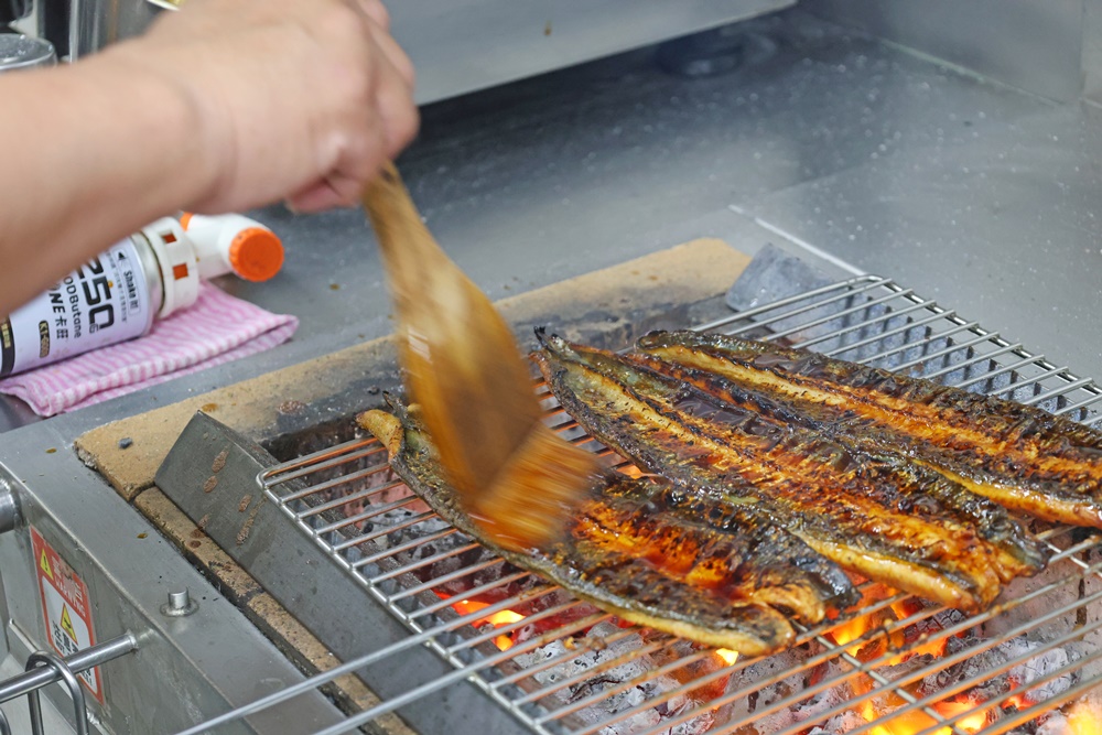 【南港LaLaport美食推薦】大江戶町 鰻屋:鰻魚控必衝!週三限定一本鰻半價,松露牛鰻雙主菜超奢華,夢幻3+1吃法全攻略 - 第43張圖 【南港LaLaport美食推薦】大江戶町 鰻屋:鰻魚控必衝!週三限定一本鰻半價,松露牛鰻雙主菜超奢華,夢幻3+1吃法全攻略