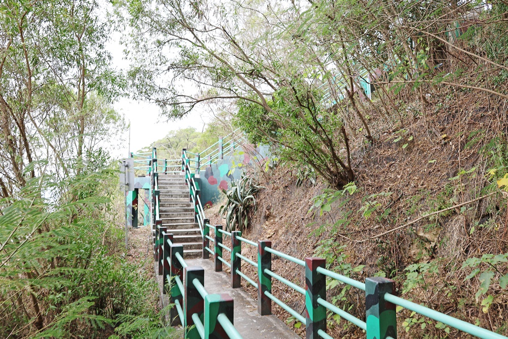 【馬祖必遊景點】真正的海上軍事堡壘!南竿海上碉堡「51據點 鐵堡」 - 第4張圖 【馬祖必遊景點】真正的海上軍事堡壘!南竿海上碉堡「51據點 鐵堡」