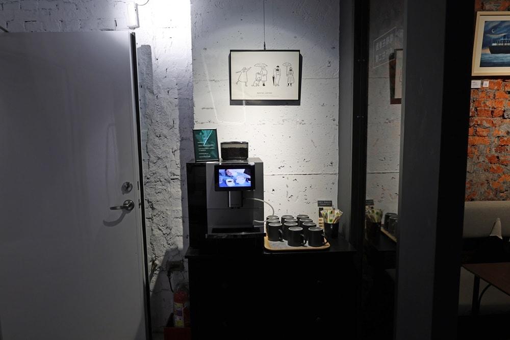 【基隆住宿】離夜市3分鐘「雨島旅店」住進雨港最溫柔的藝術日常 - 第14張圖 【基隆住宿】離夜市3分鐘「雨島旅店」住進雨港最溫柔的藝術日常