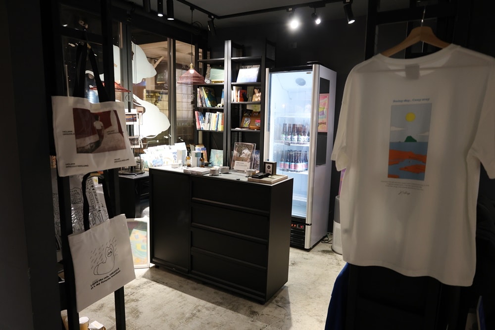 【基隆住宿】離夜市3分鐘「雨島旅店」住進雨港最溫柔的藝術日常 - 第63張圖 【基隆住宿】離夜市3分鐘「雨島旅店」住進雨港最溫柔的藝術日常