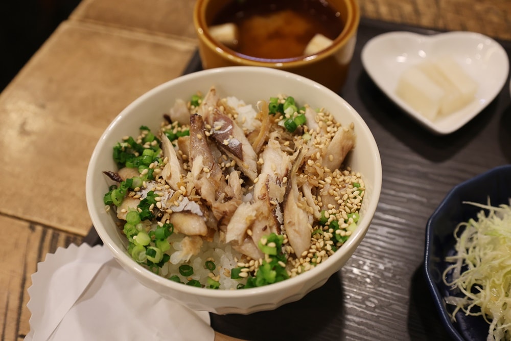 【日本大阪】蛋控必衝！「Egg Tree」極致生雞蛋拌飯，像雲朵般的療癒系早午餐