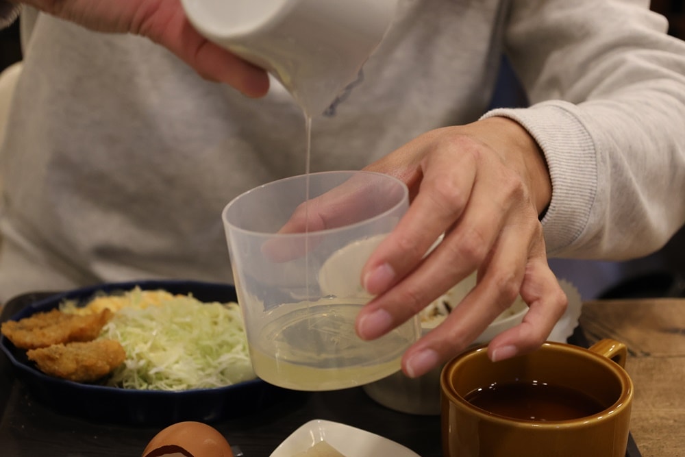 【日本大阪】蛋控必衝！「Egg Tree」極致生雞蛋拌飯，像雲朵般的療癒系早午餐